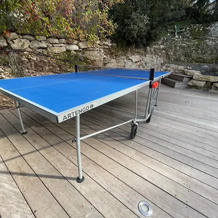 Contemporaine Avec Piscine Sussargues